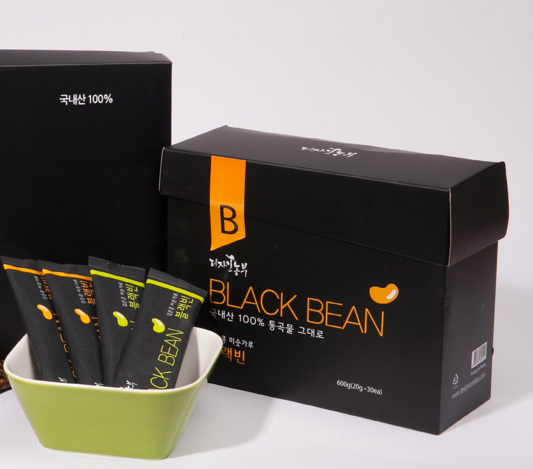 Black Bean Powder _made of black soybean_